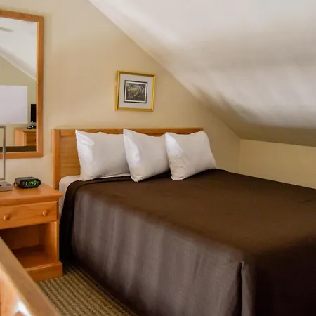 The Landing Resort Egg Harbor Room photo